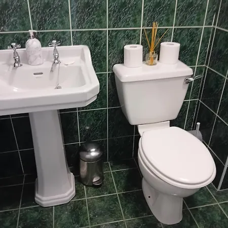 Floor Townhouse * Killarney