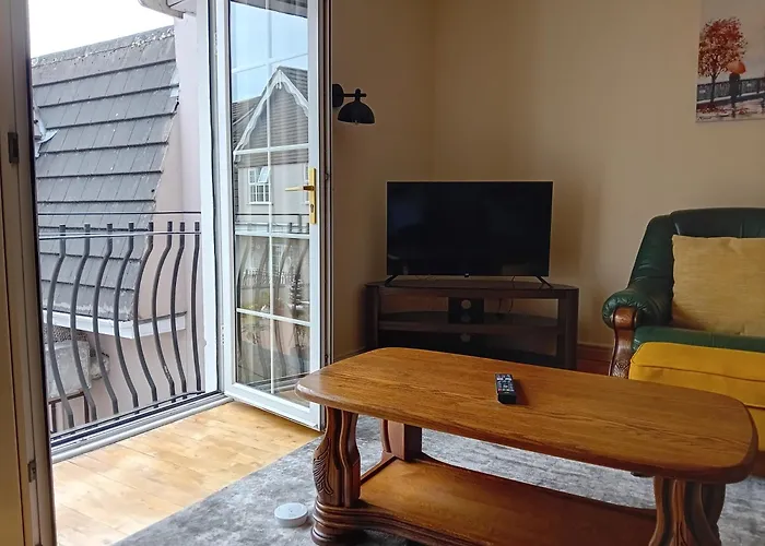 Floor Townhouse * 基拉尼